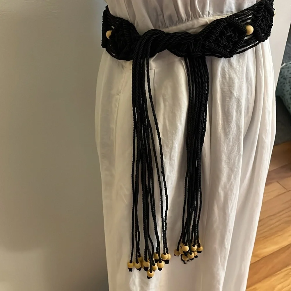 Coldwater Creek beaded cord Belt, size S/M, black macrame w light wood beads​